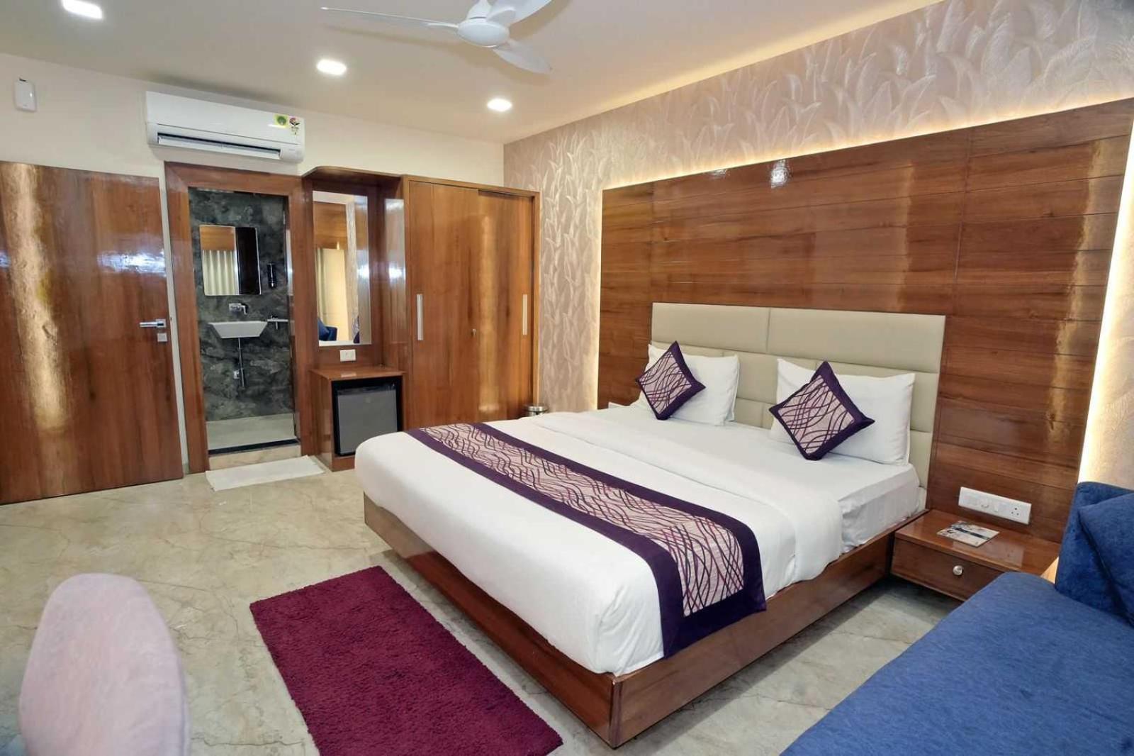 FabHotel Kia residency Ahmedabad Exterior foto